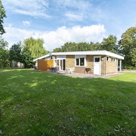 Stylish Beachside Bungalow With Patio Sint Maartensvlotbrug 외부 사진