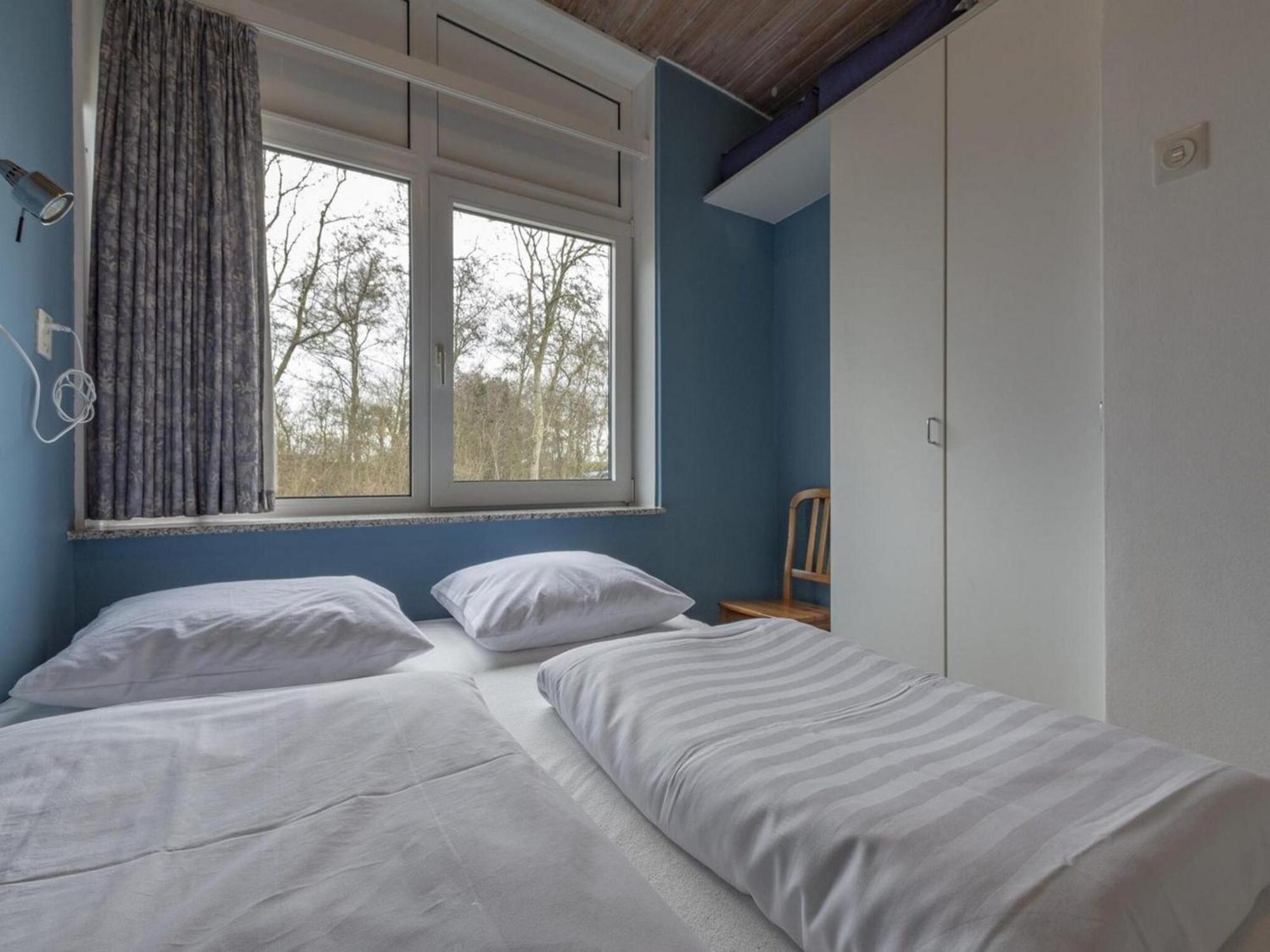 Stylish Beachside Bungalow With Patio Sint Maartensvlotbrug 외부 사진