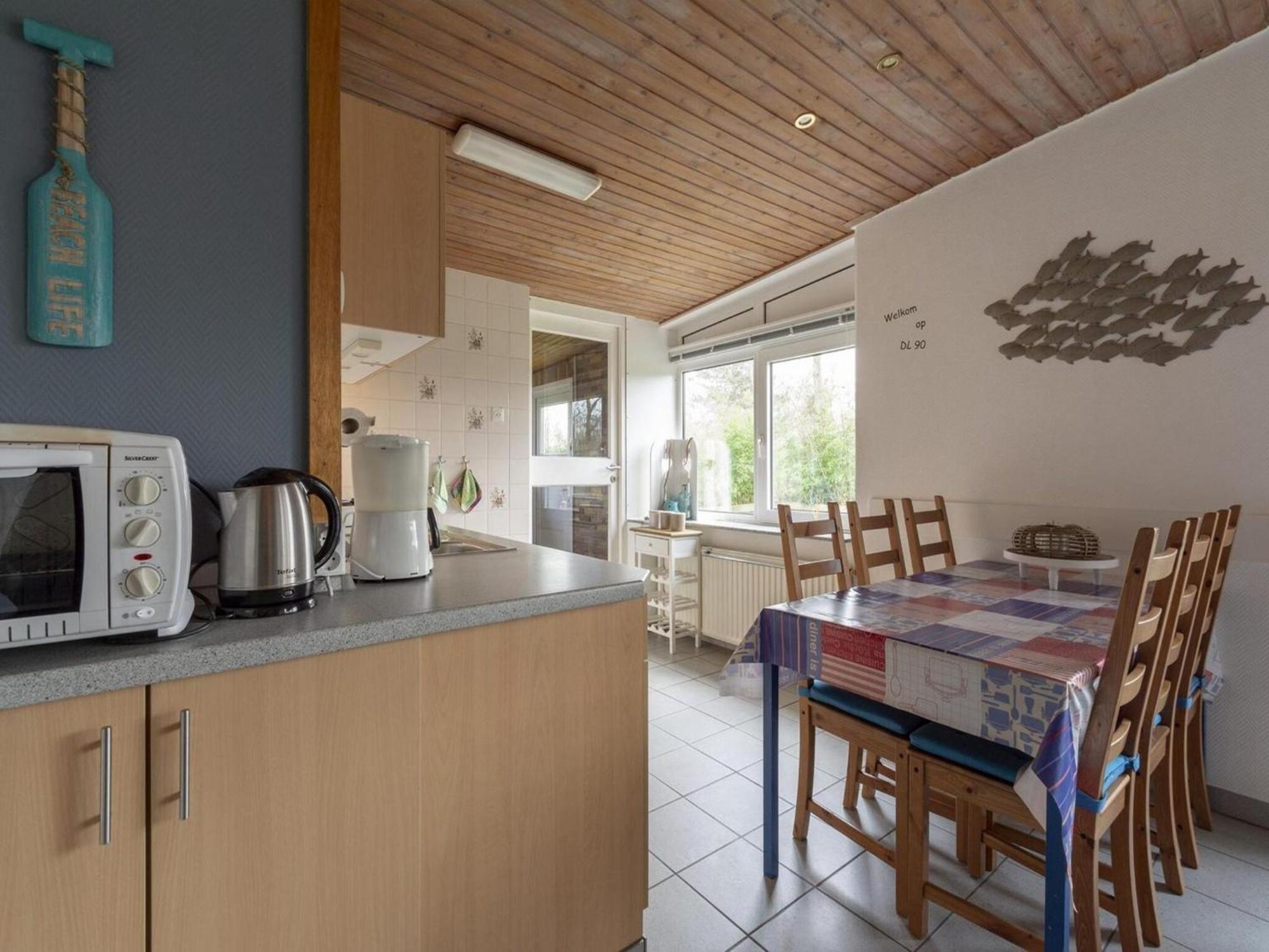Stylish Beachside Bungalow With Patio Sint Maartensvlotbrug 외부 사진
