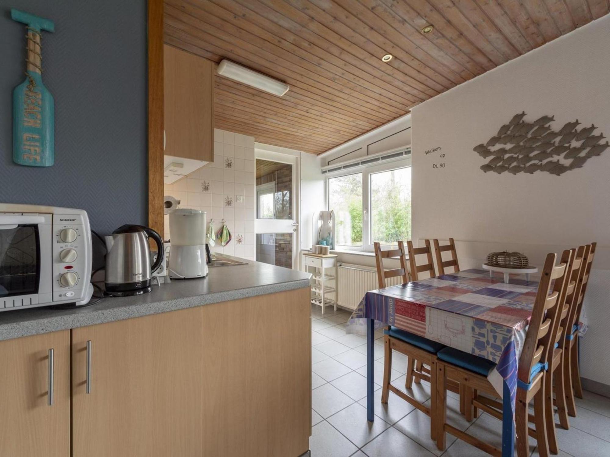 Stylish Beachside Bungalow With Patio Sint Maartensvlotbrug 외부 사진