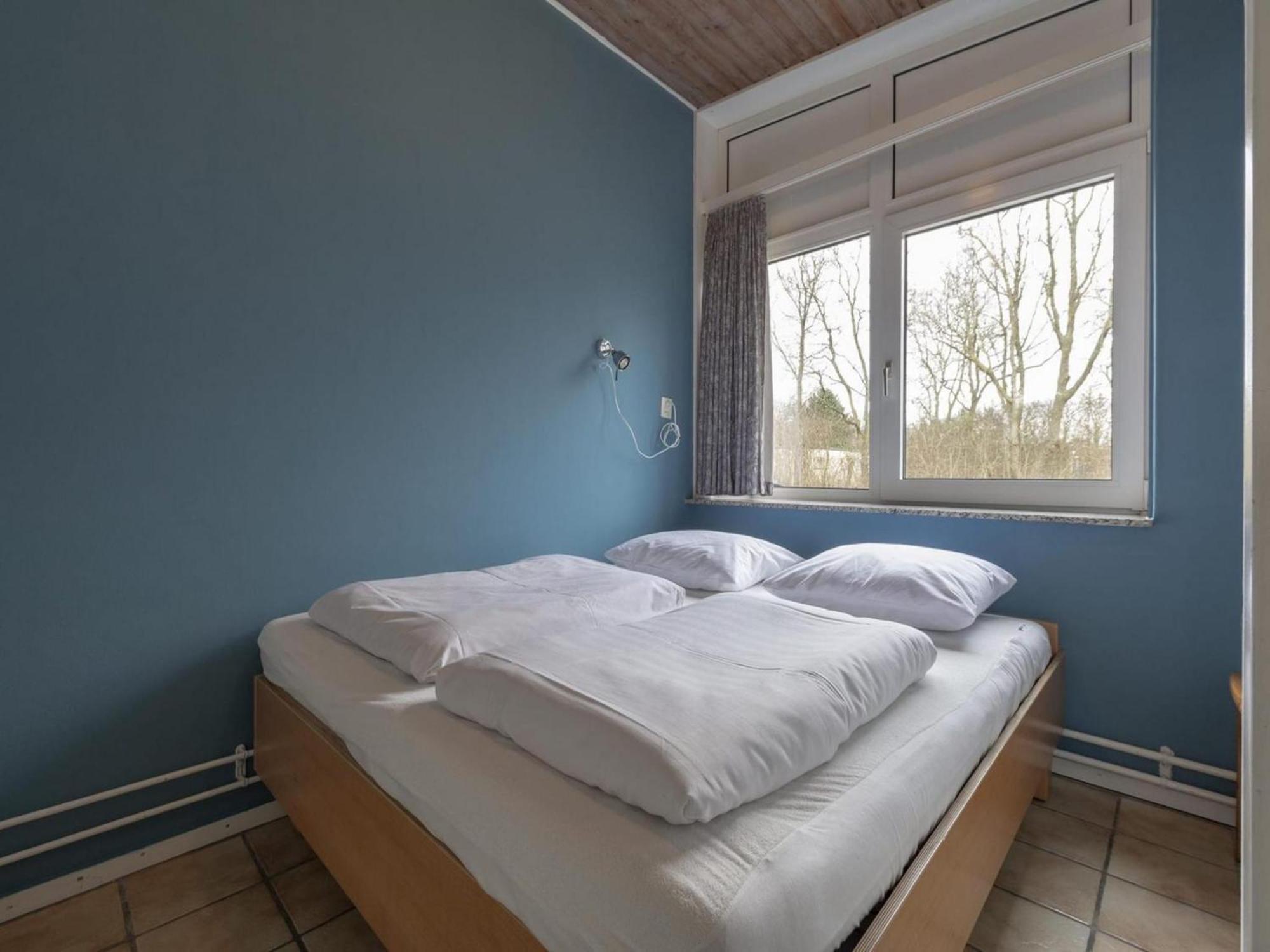 Stylish Beachside Bungalow With Patio Sint Maartensvlotbrug 외부 사진