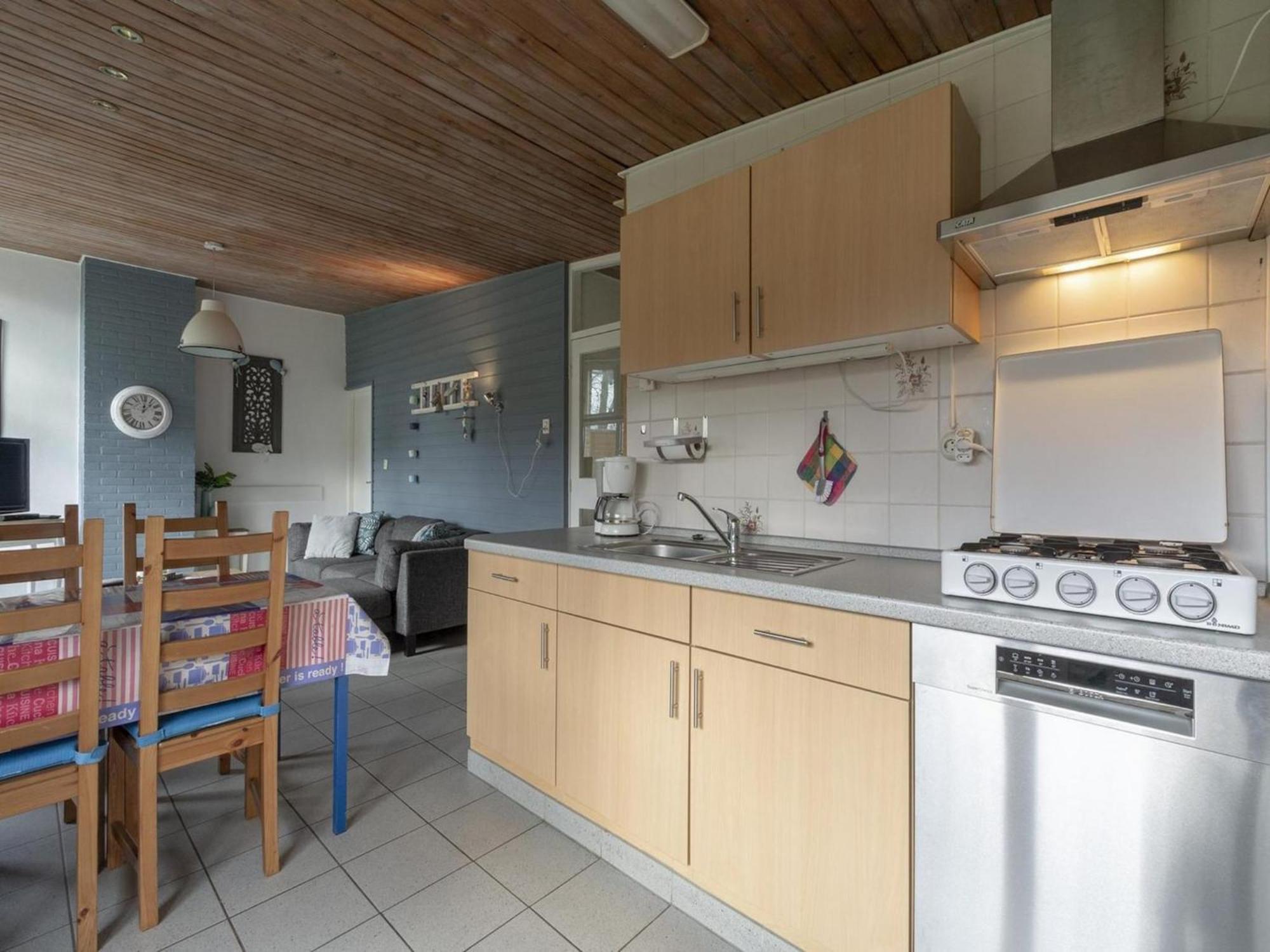 Stylish Beachside Bungalow With Patio Sint Maartensvlotbrug 외부 사진